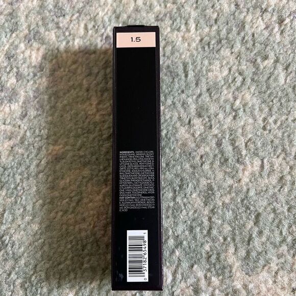 NIB Surratt Beauty Surreal Skin Foundation Wand Shade 1.5 - Picture 6 of 6